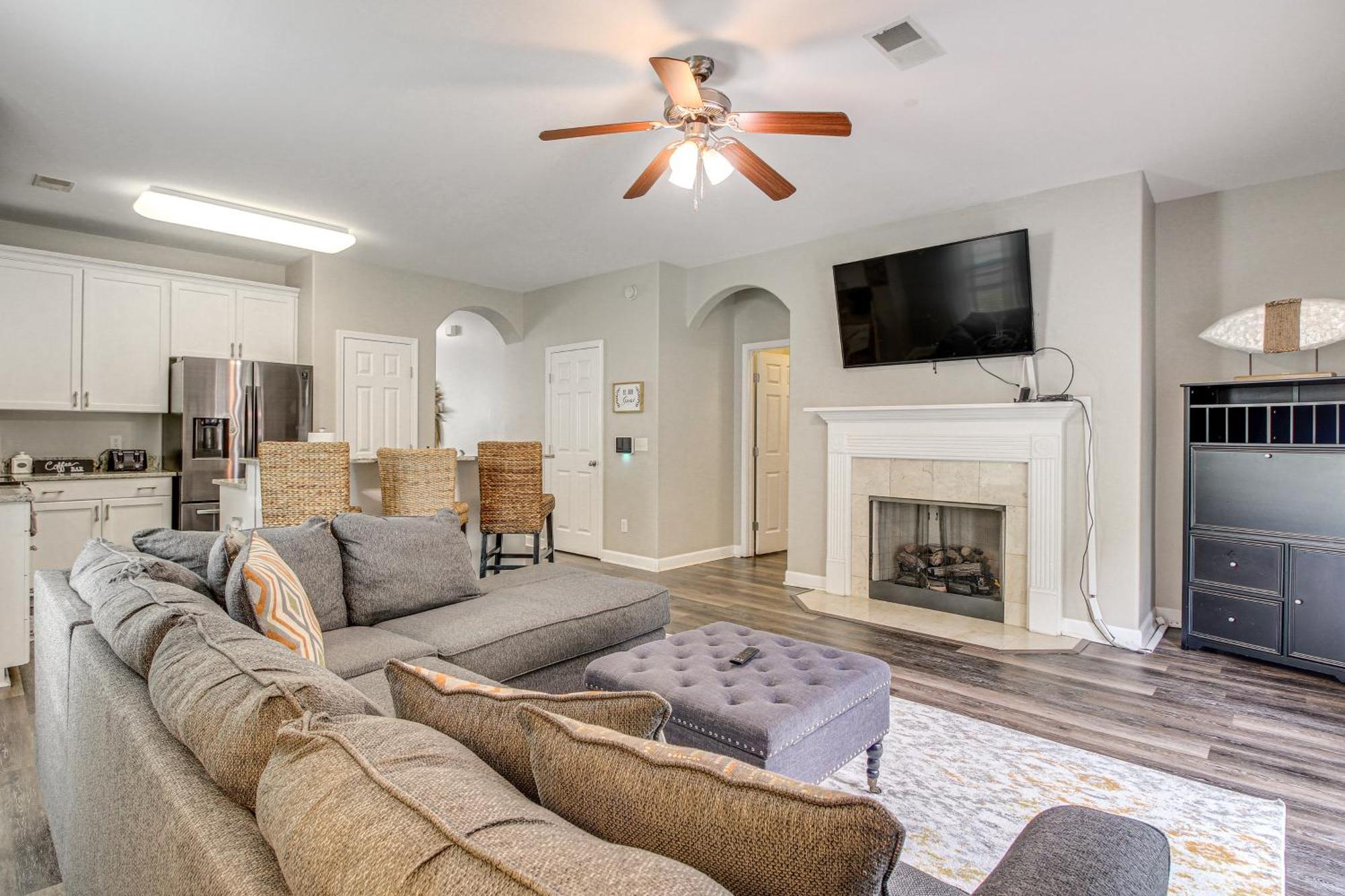 Spacious Pooler Home With Family-Friendly Perks Savannah Zewnętrze zdjęcie